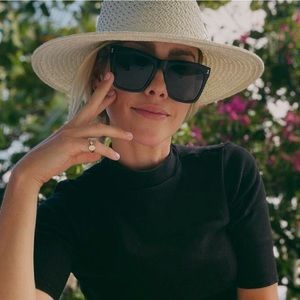 illesteva Los Feliz Sunglasses